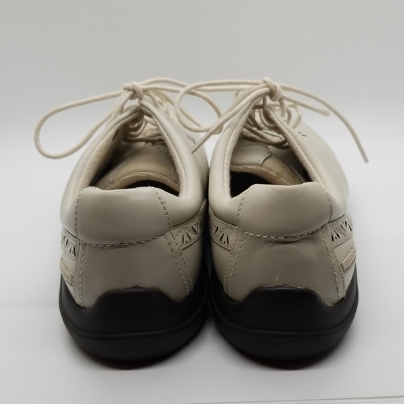 P.w. Minor Lexi Comfort Shoes Women's size 6 2W - Picture 4 of 7